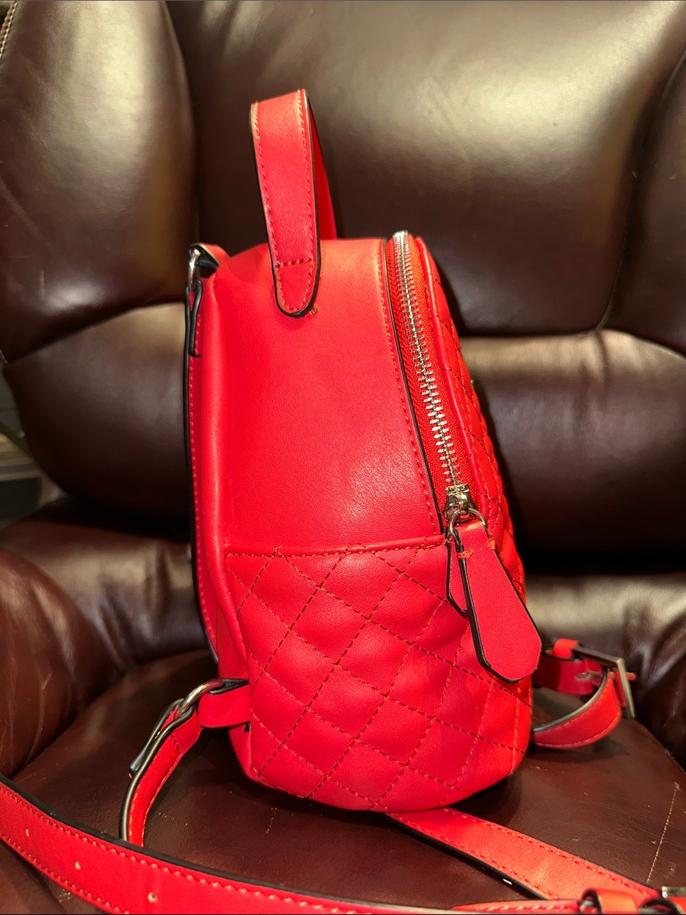 G By Guess Red Quilted Mini Backpack - Picture 3 of 16